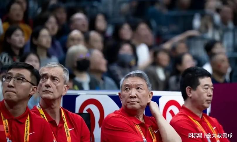 中国战胜捷克却暴露四点不足，宫鲁鸣依然处于信任危机