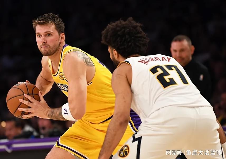 世界杯手机观看入口-NBA最新排名！湖人反超火箭，凯尔特人保底附加赛，快船雪上加霜